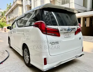 Toyota Alphard 2.5 Hybrid AWD 2019 Pearl