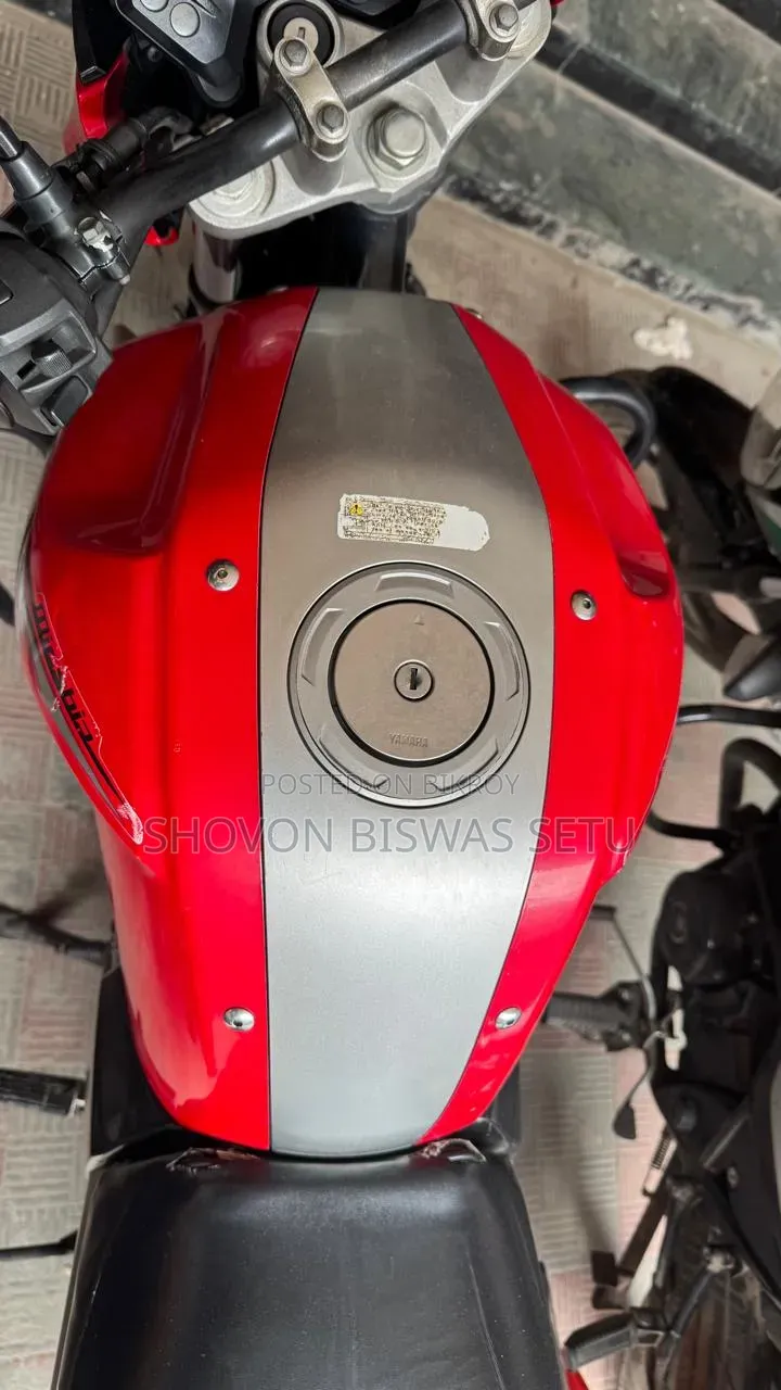 Yamaha FZ 2015 Red