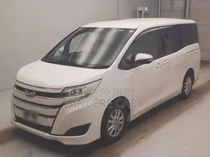 Toyota Noah 2021 Pearl