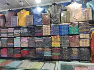 ব্যাবসা পরিবর্তনে জন্য ১৭০০ পিচ পাঞ্জাবি বিক্রি হবে
