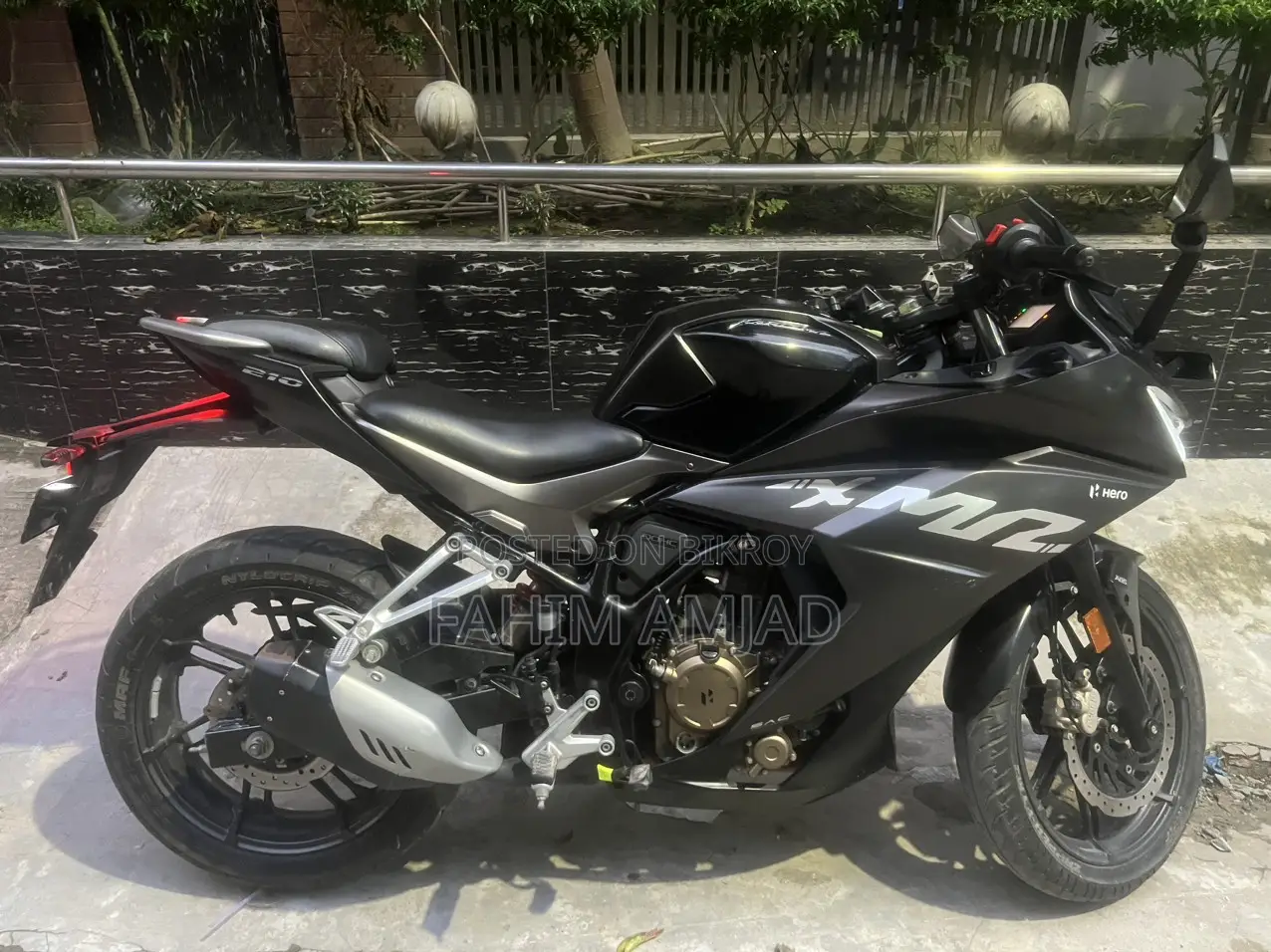 Hero Karizma XMR 210 2024 Black