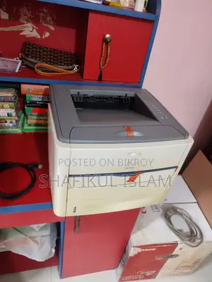 ক্যানন এলবিপি ৩৩০০