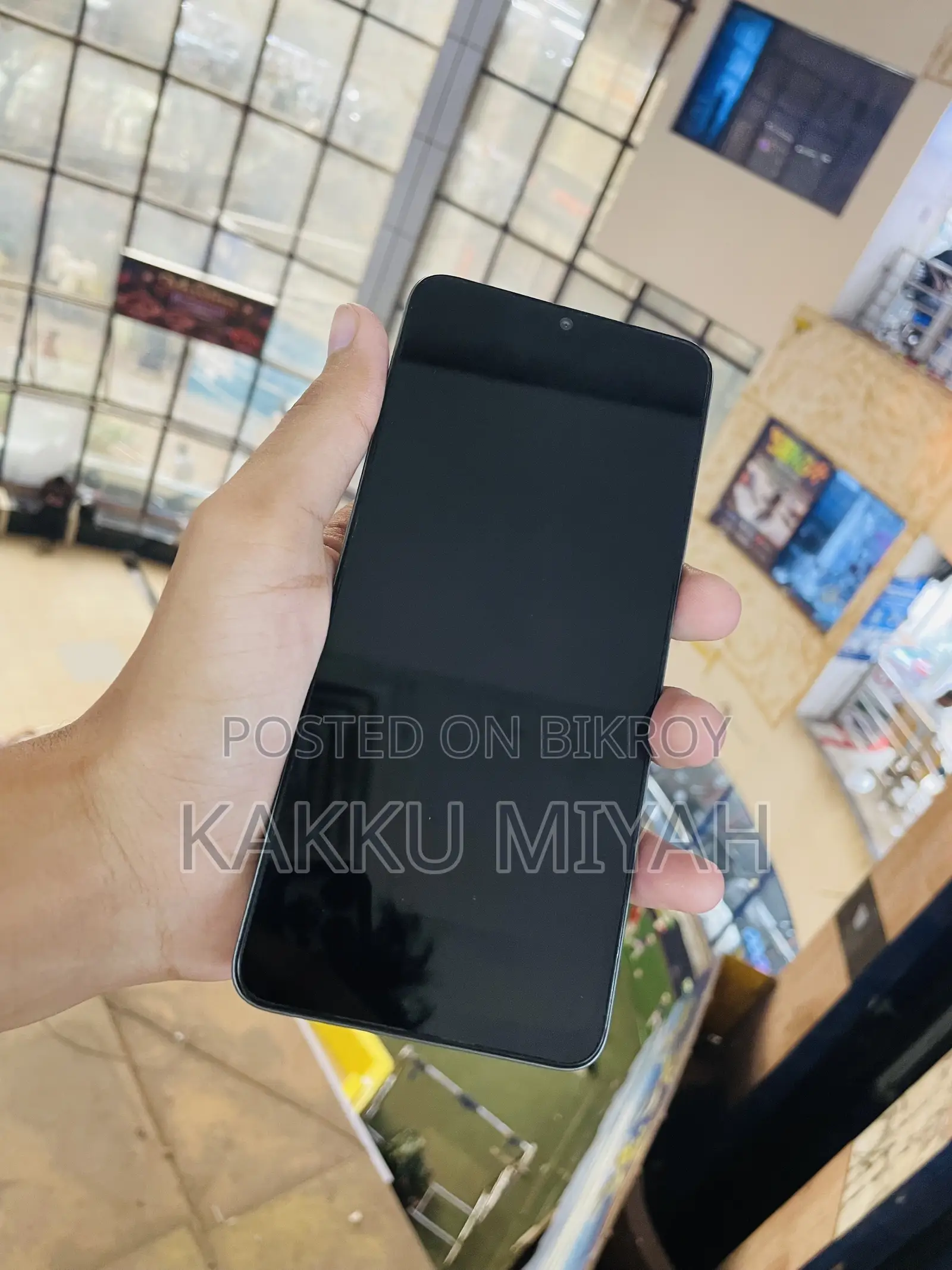 New Mobile Phone 128 GB Green