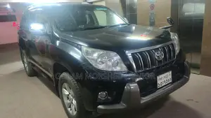 টয়োটা ল্যান্ড ক্রুজার প্রাডো ২০১২ কালো