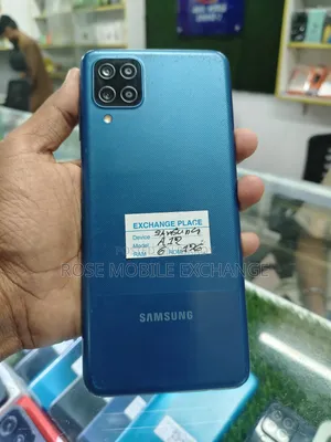Samsung 128 GB Blue