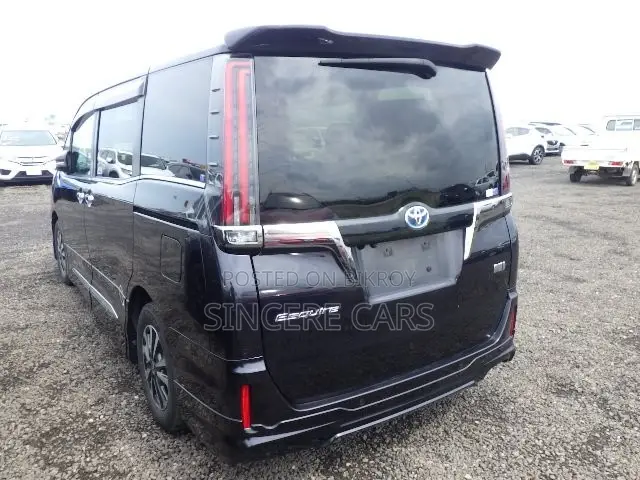 Toyota Esquire 2021 Black