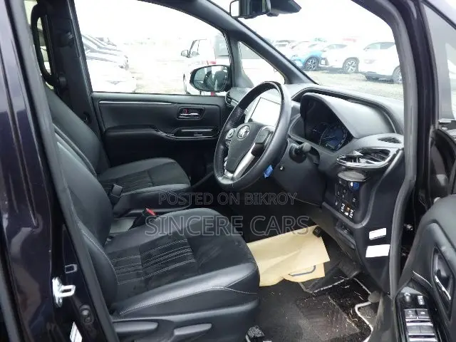 Toyota Esquire 2021 Black