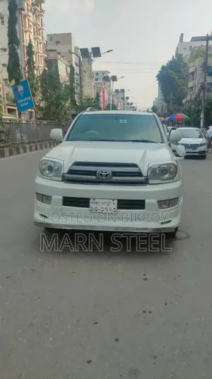 টয়োটা হিলুক্স সার্ফ ২০০৪ পার্ল