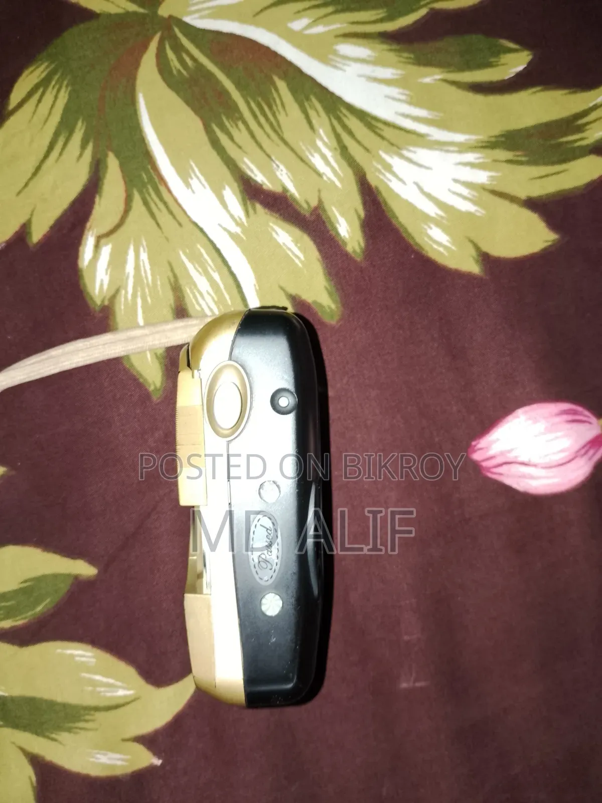 ২০০০ সালের ক্যামেরা বিদেশ থেকে আনা হয়েছিল