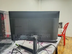 Desktop Computer Asus A4110 24GB AMD Ryzen 5 SSD 1TB