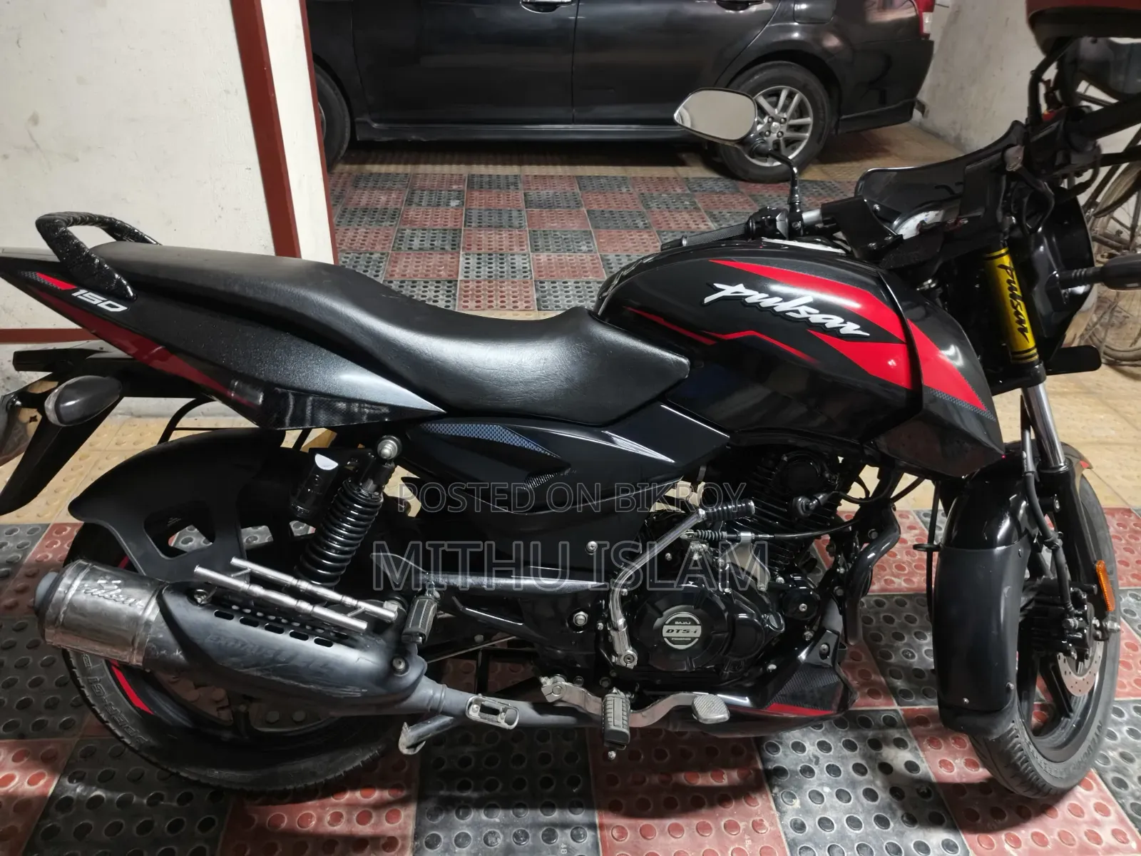 Bajaj Pulsar 150 2024 Red