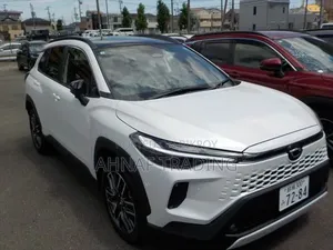 Toyota Corolla Cross 2026 Pearl