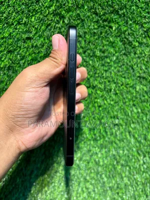 Apple iPhone 16 128 GB Black