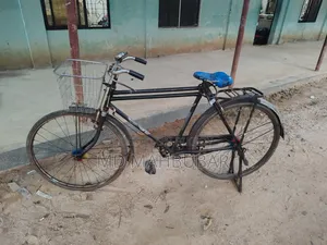 একটি ভালো কন্ডিশনের সাইকেল বিক্রয় করা হবে।