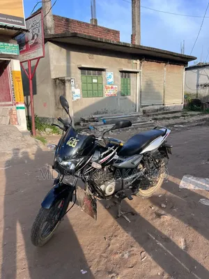 Bajaj Pulsar 150 2016 Black