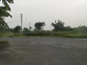 A corner 5 katha plot for sale in Sector 27.