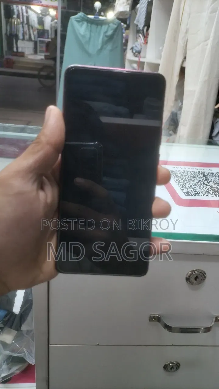 শাওমি রেডমি কে২০ প্রো ২৫৬ জিবি লাল