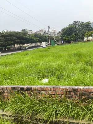 সেক্টর: ১১, নিয়ার ৩০০ফিট ৫৪ ফিট রোড ৫ কাঠা প্লট সেল পূর্বাচল