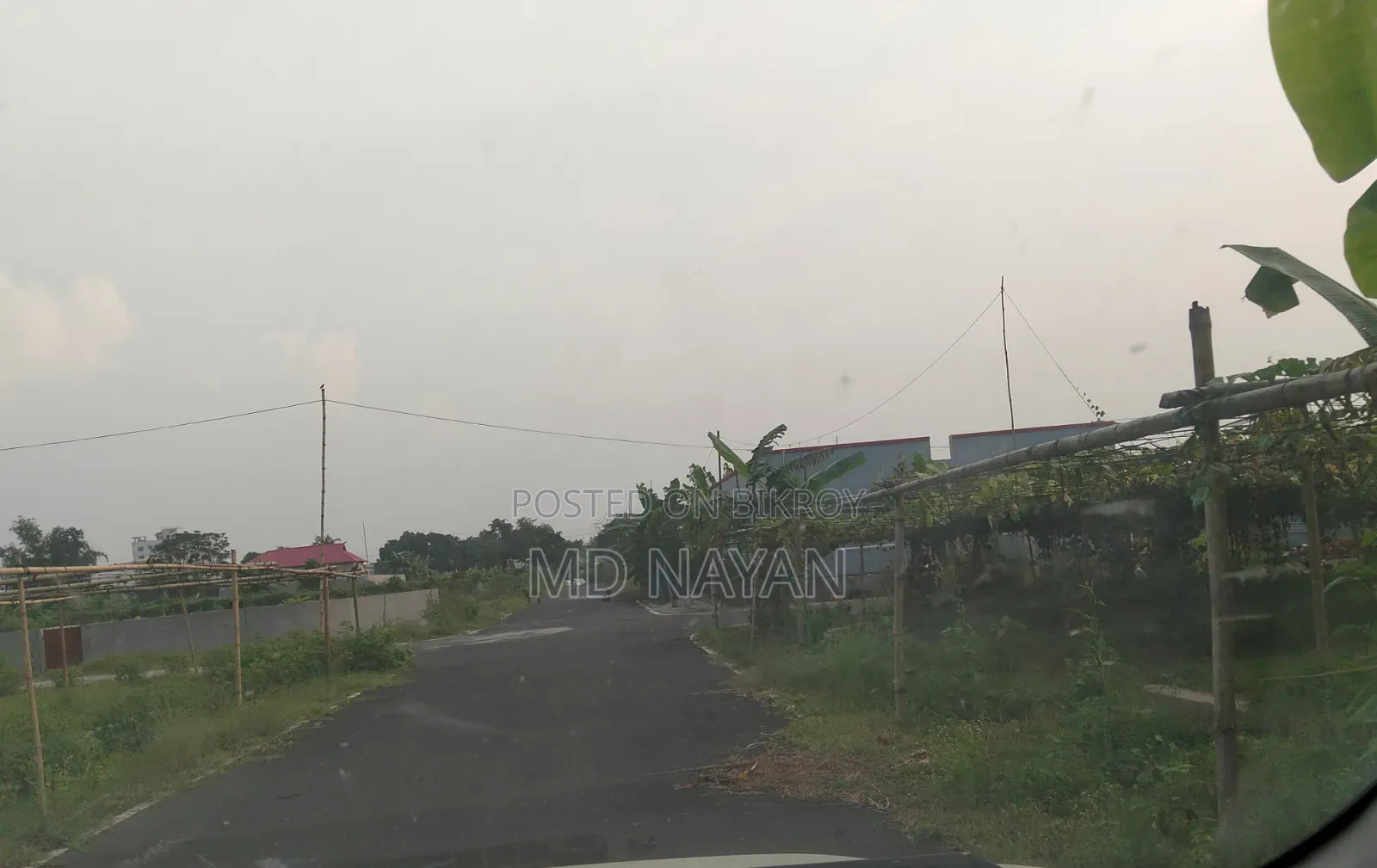 পুর্বাচল কম দামে ৩ কাঠা পল্ট বিক্রয় হবে।