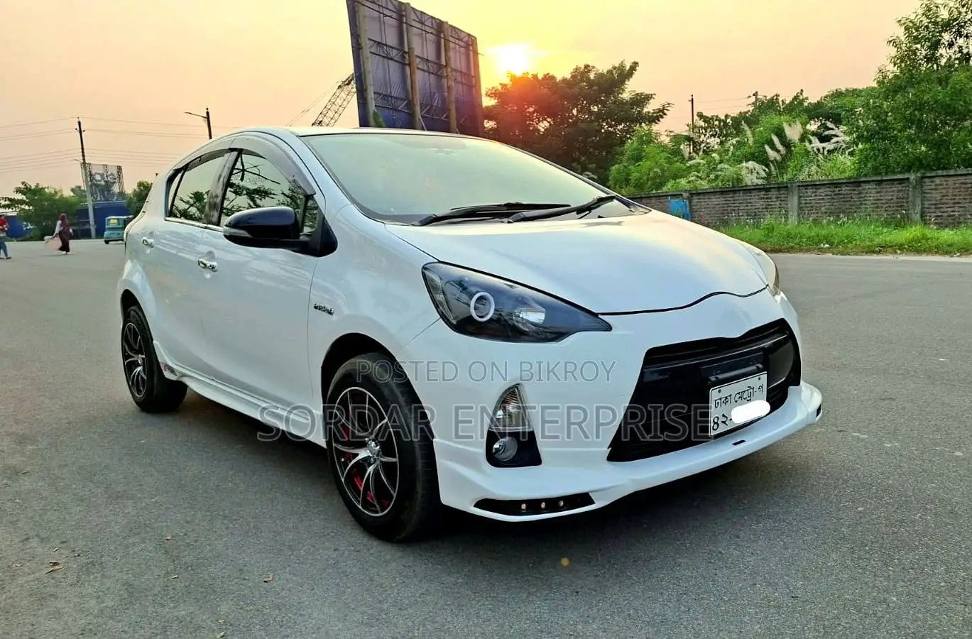 Toyota Aqua 2013 White