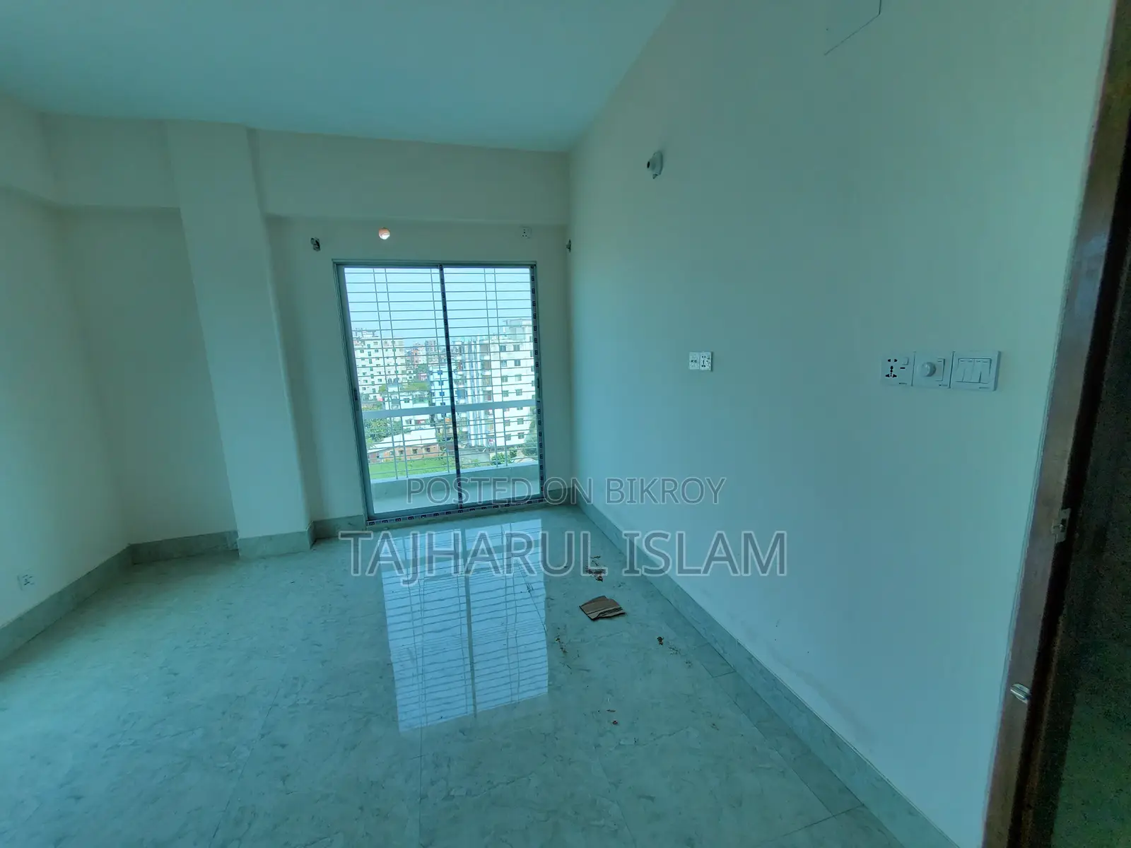 বাসাবোতে ৩ বেডরুমের অ্যাপার্টমেন্ট বিক্রয়