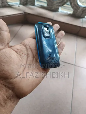 নোকিয়া ৫১৩0 এক্সপ্রেসমুজিক গ্রে