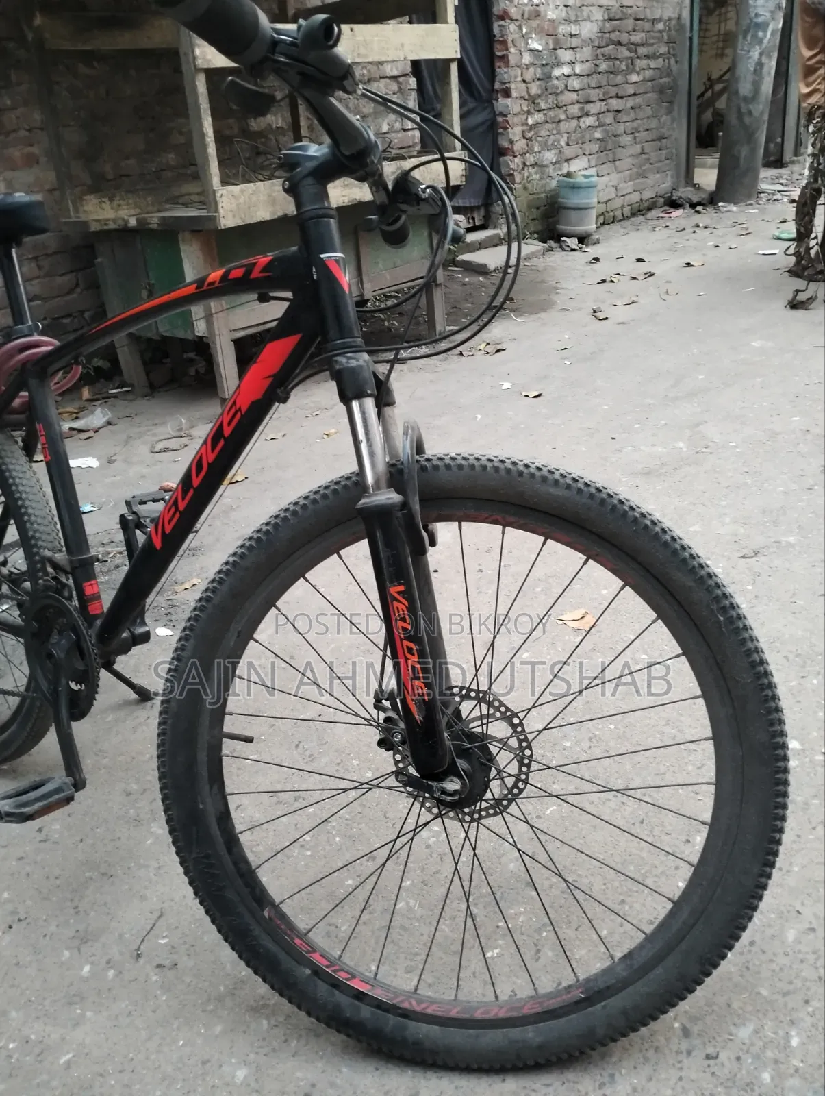 VELOCE Bicycle. 7 Gear