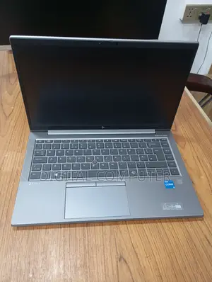 Laptop HP ZBook Firefly G8 16GB Intel Core i5 SSD 512GB