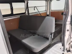 Toyota HiAce 2021 Silver
