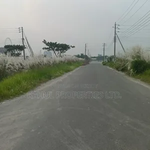 এন_ব্লক_৪কে // দক্ষিণমুখী // জমি বিক্রি // বসুন্ধরা আবাসিক এলাকা