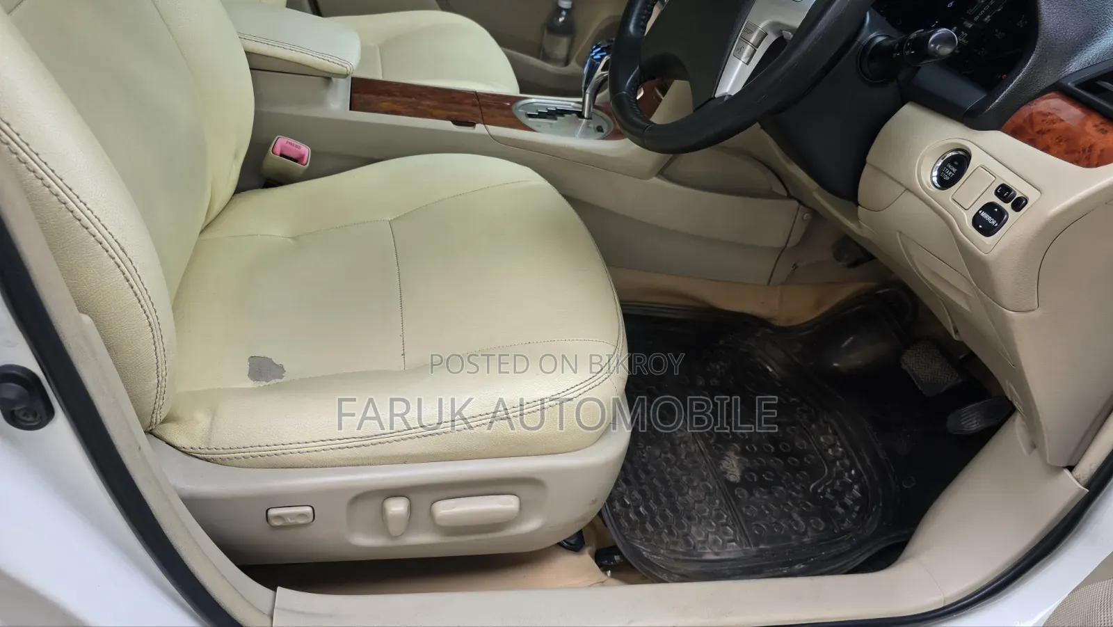 Toyota Premio 1.5 Front-Wheel Drive 2014 Pearl