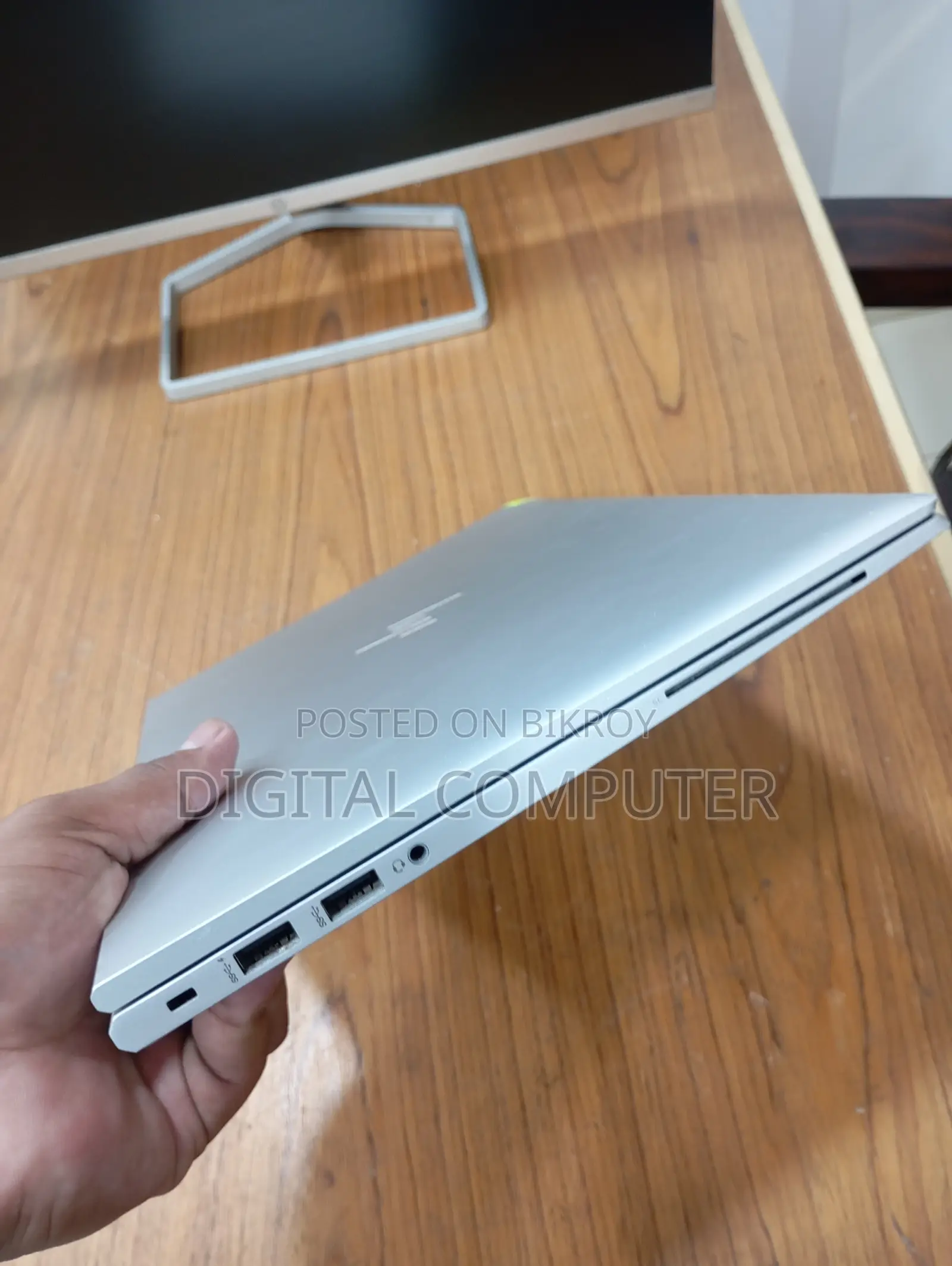 Laptop HP EliteBook 840 G8 16GB Intel Core i5 SSD 256GB