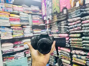 ক্যানন ৭০০ডি