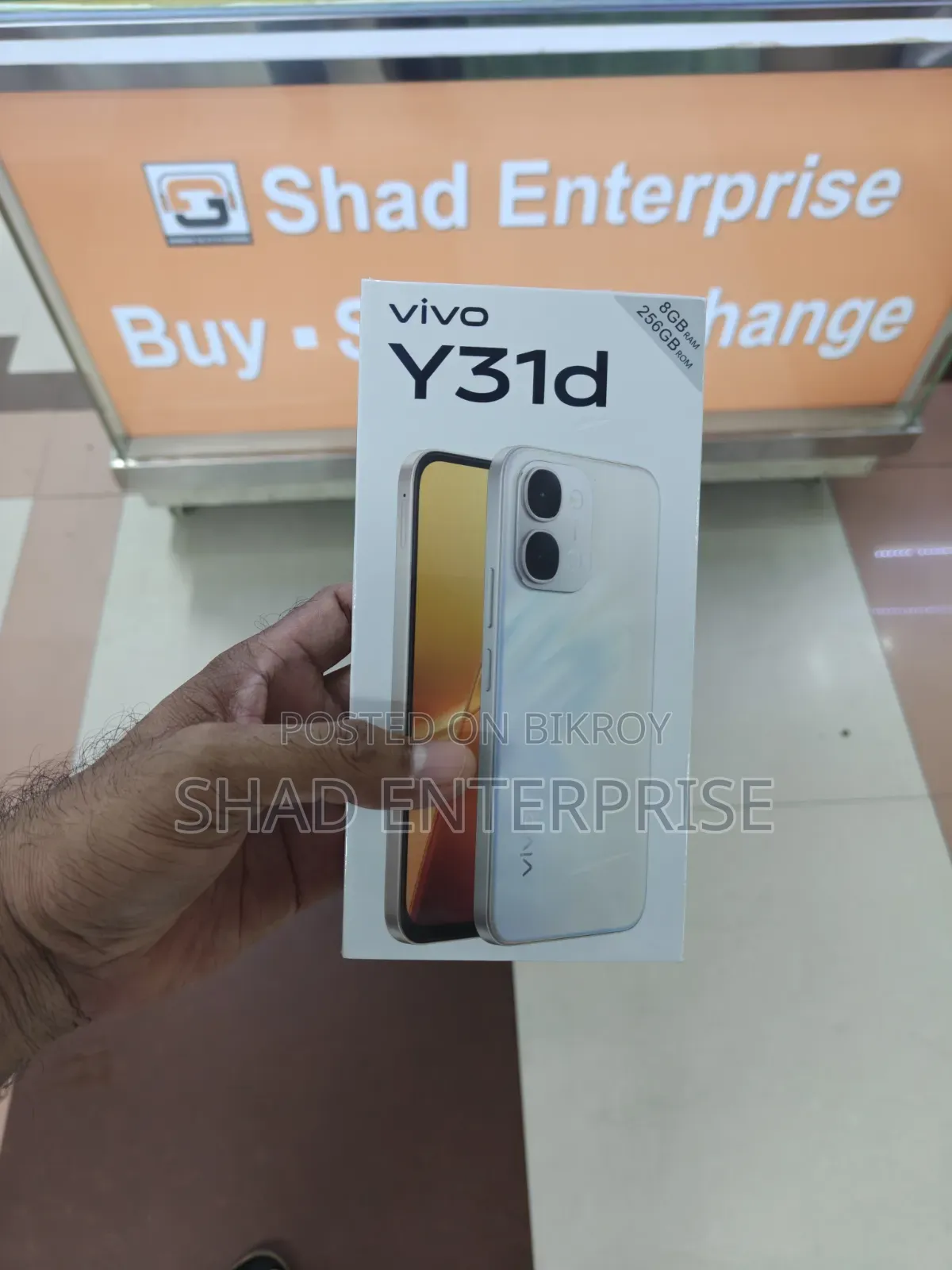 নতুন ভিভো ওয়াই৩১ডি ২৫৬ জিবি সাদা