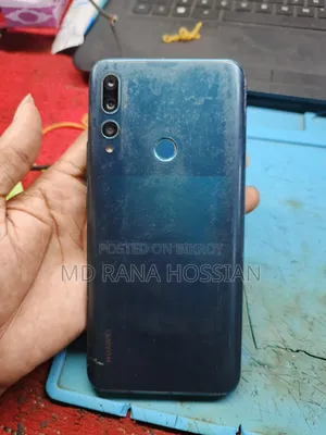 Huawei Y9 128 GB Blue