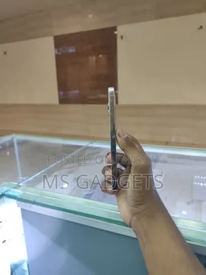 অ্যাপল আইফোন ১৩ প্রো ১২৮ জিবি হোয়াইট