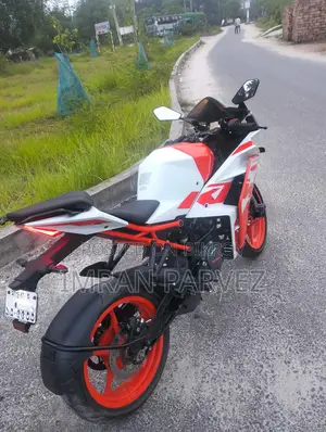 কেটিএম আরসি ১২৫ ২০২৫ অরেঞ্জ