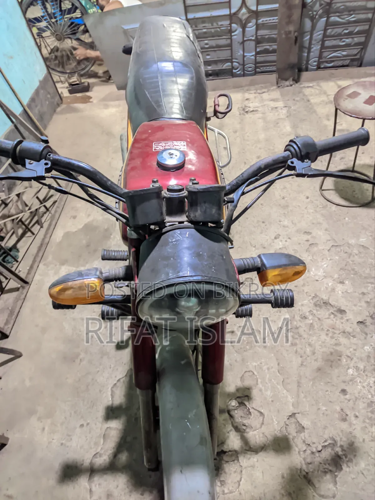 Suzuki Bike 2000 Red