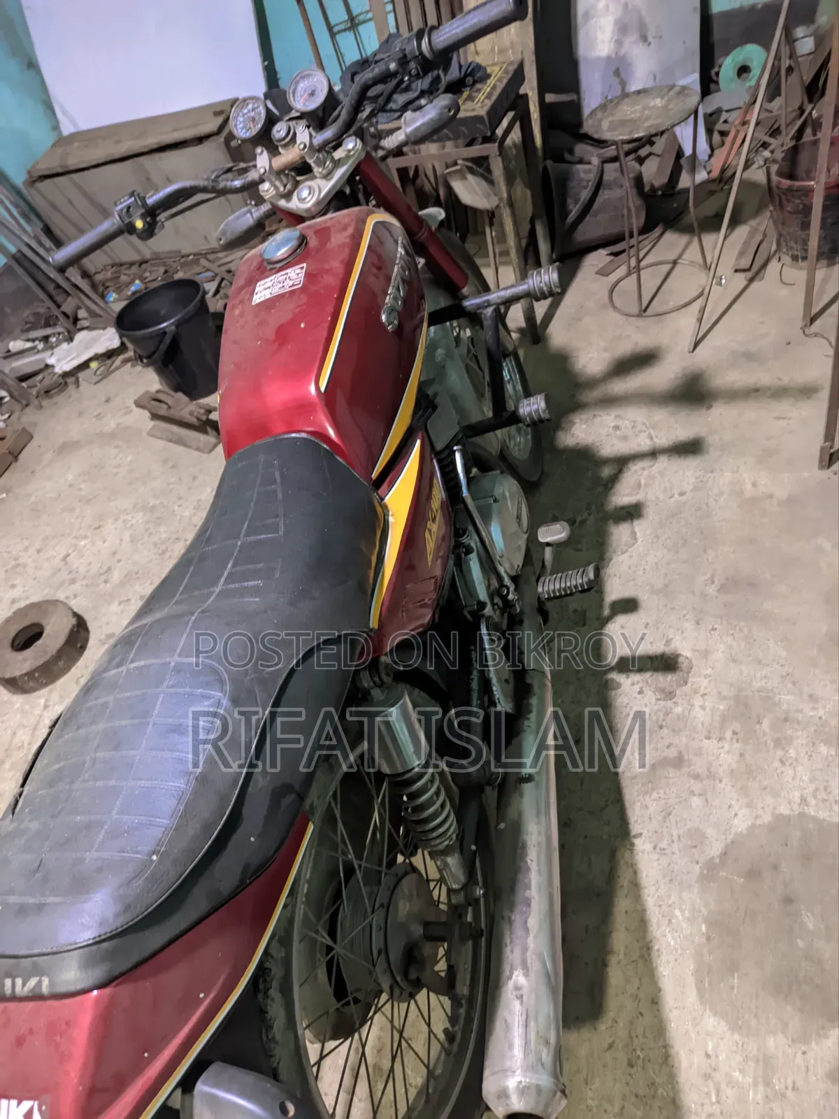 Suzuki Bike 2000 Red