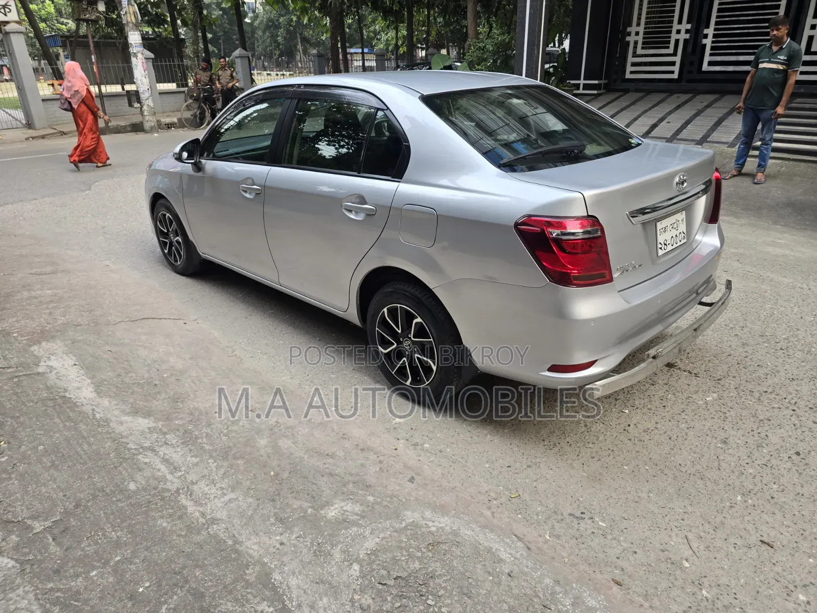 Toyota Axio 2019 Silver