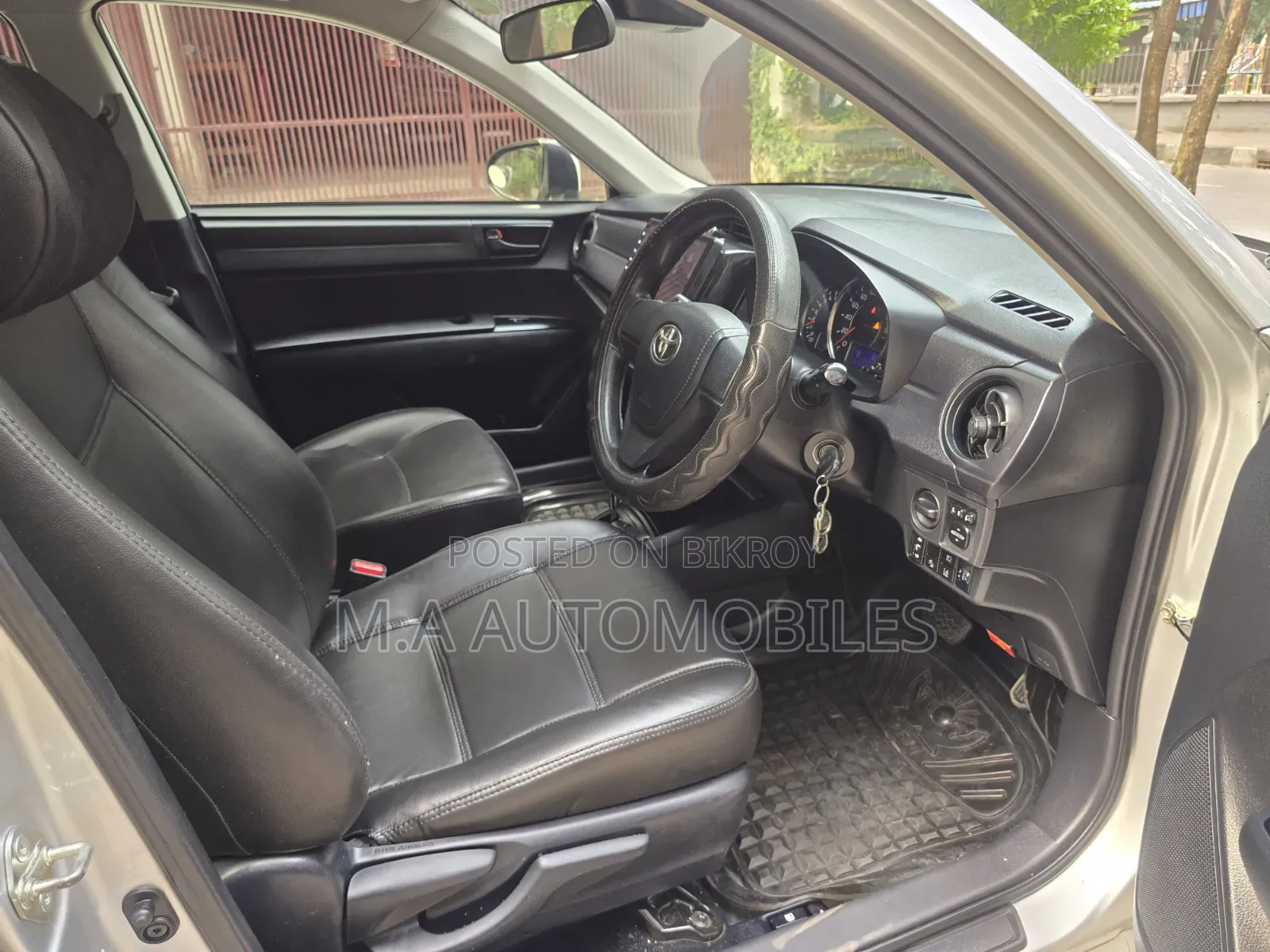 Toyota Axio 2019 Silver