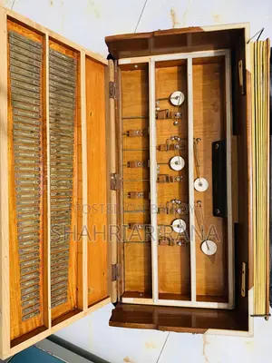 Traditional Harmonium