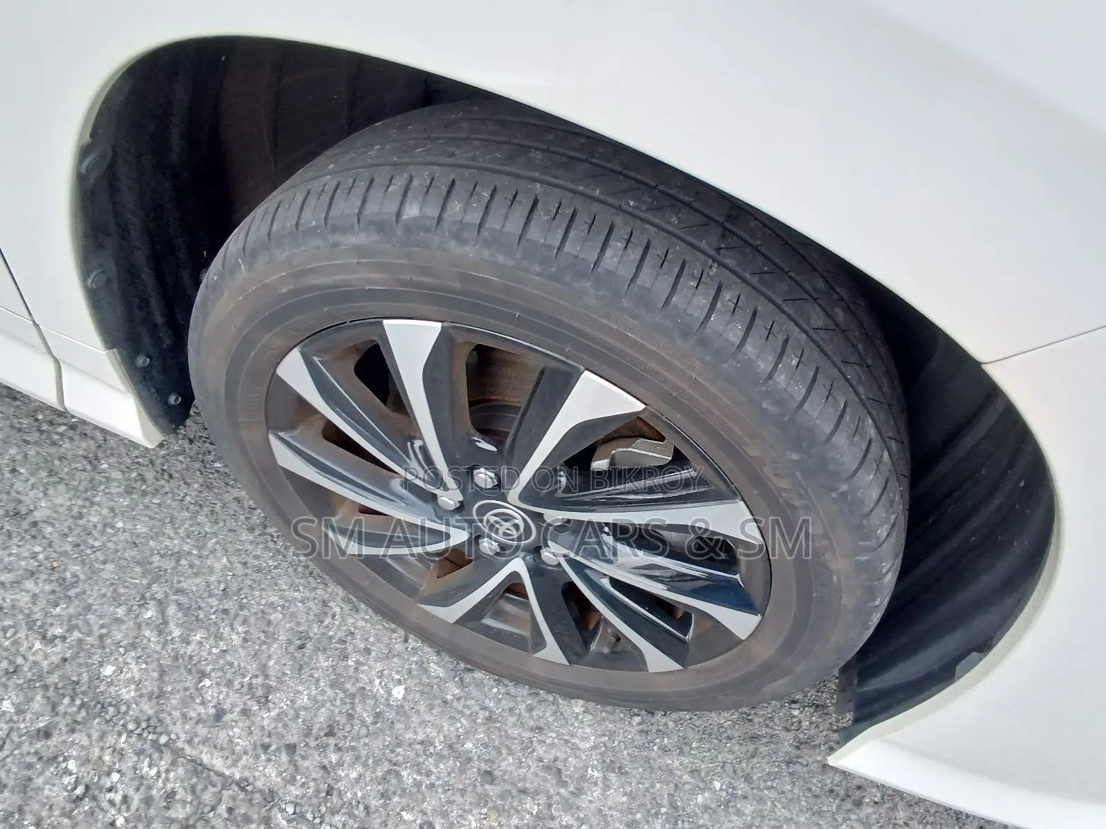Toyota Noah 2023 Pearl