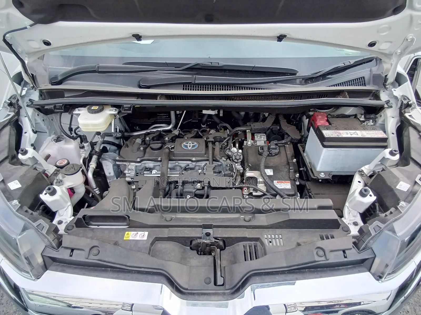 Toyota Noah 2023 Pearl