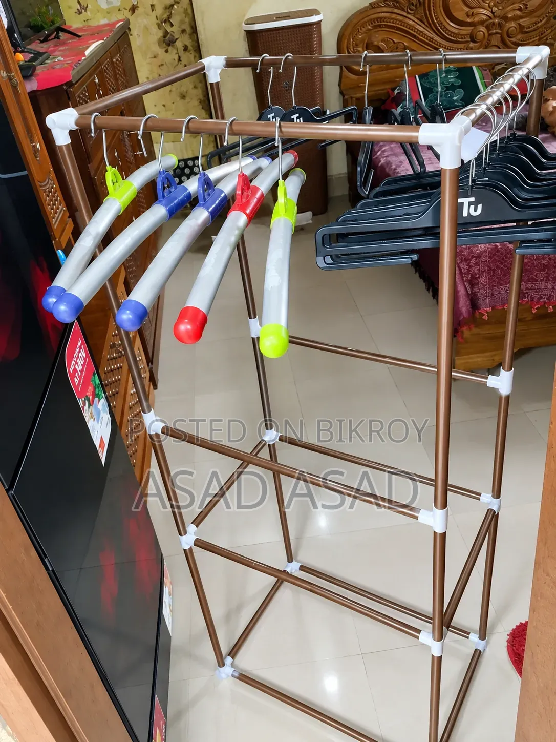দোকান সহ মালামাল বিক্রি করা হবে