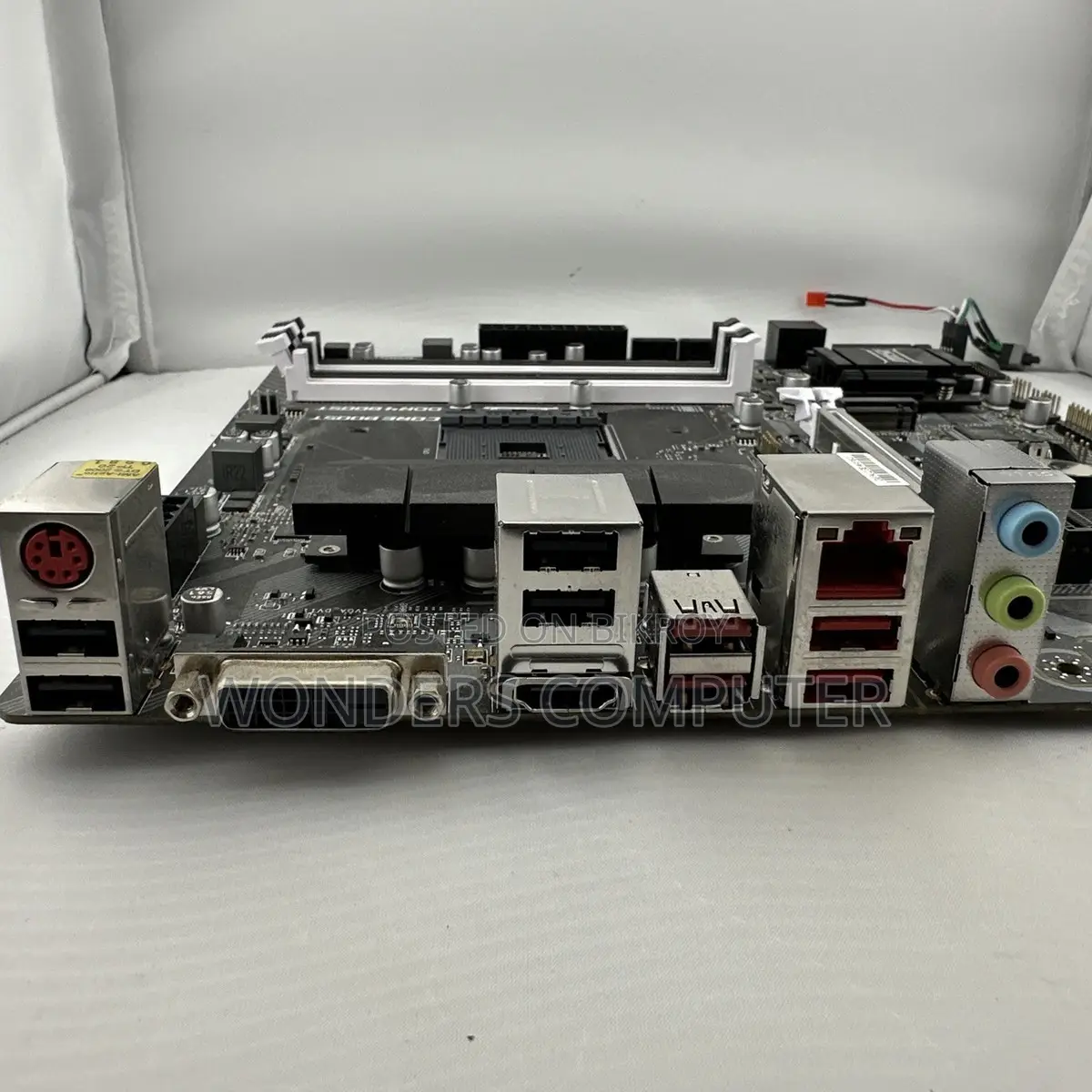 MSI Gaming B450M Bazooka V2 AM4 M.2 USB 3 DDR4 DVI HDMI Micro-ATX