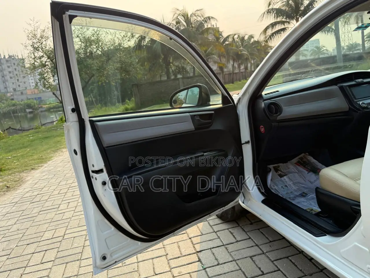 Toyota Axio 2014 Pearl