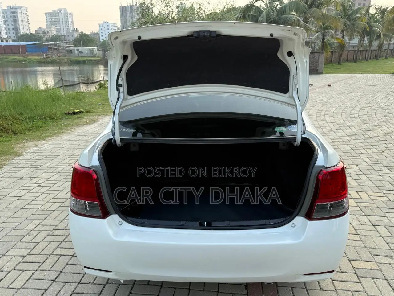 Toyota Axio 2014 Pearl