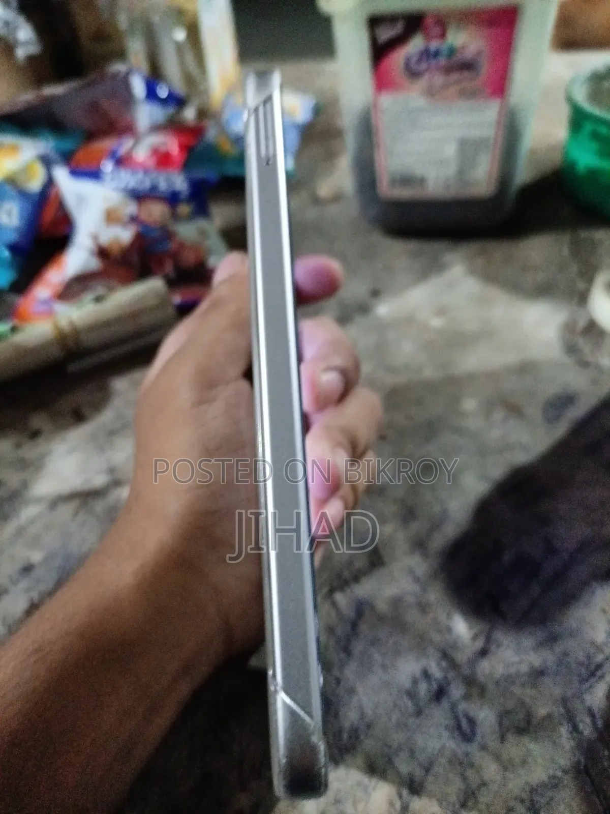 আইটেল সিটি ২০০ ১২৮ জিবি সিলভার