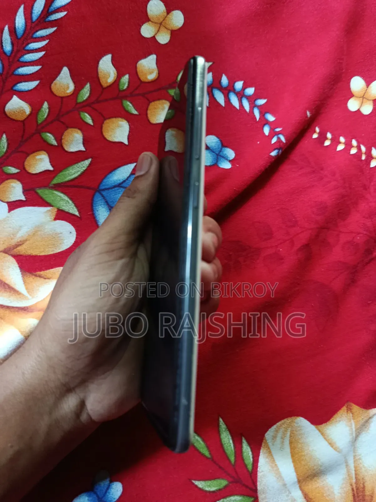 নতুন স্যামসাং গ্যালাক্সি এ৫১ ১২৮ জিবি হোয়াইট